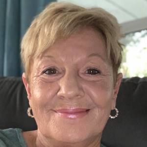 Meet your Posher, Cindy